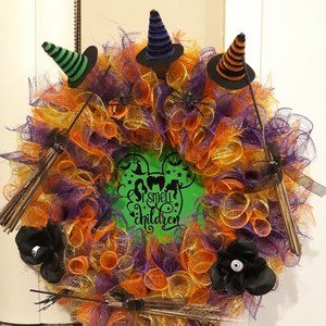 Disney's Hocus Pocus Wreath
